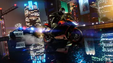 Motocyklista ścigany przez policję w nocnym mieście. Ulepszona grafika GTA V z neonami i odbiciami na mokrej nawierzchni.