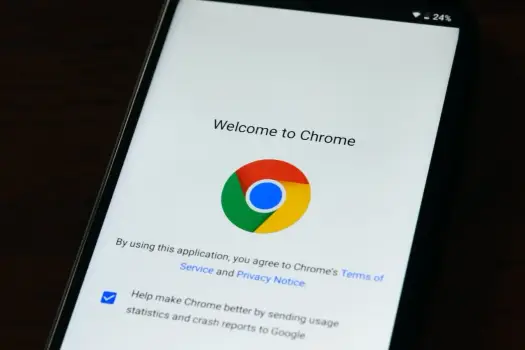 Aktualizacja Chrome na komputerze i telefonie - co zrobić, gdy utknie?